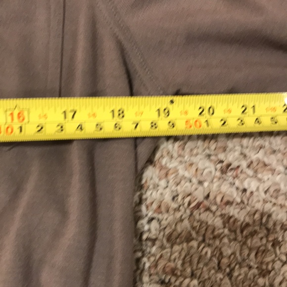 Tommy Bahama military style - Picture 7 of 7